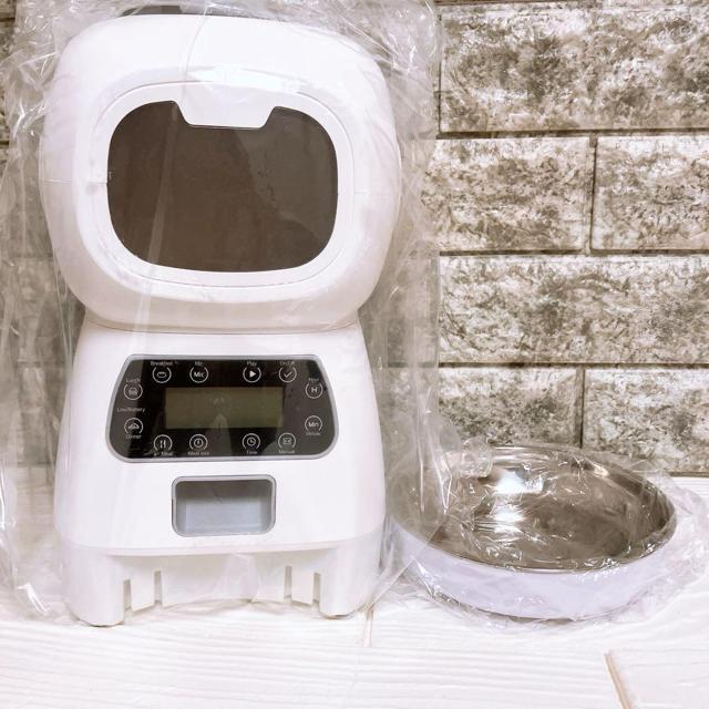 自動給餌器 猫 中小型犬用 自動餌やり器 3.5L大容量 乾電池3本付き < ペット/手芸/園芸  自動給餌器 猫 中小型犬用 自動餌やり器 3.5L大容量 乾電池3本付き < ペット/手芸/園芸の