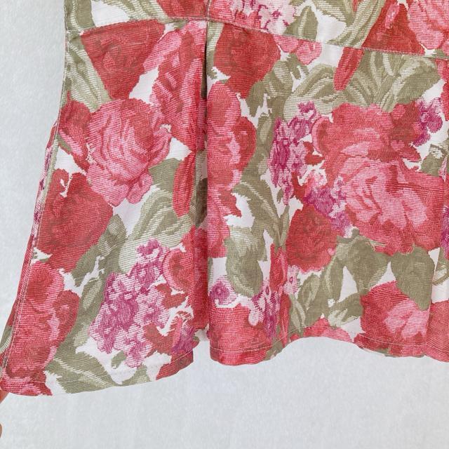 ボナジョルナータ 花柄 薔薇柄 ペプラム 半袖 トップス カットソー M N2m < ブランド ボナジョルナータ 花柄 薔薇柄 ペプラム 半袖 トップス カットソー M N2m < ブランドの