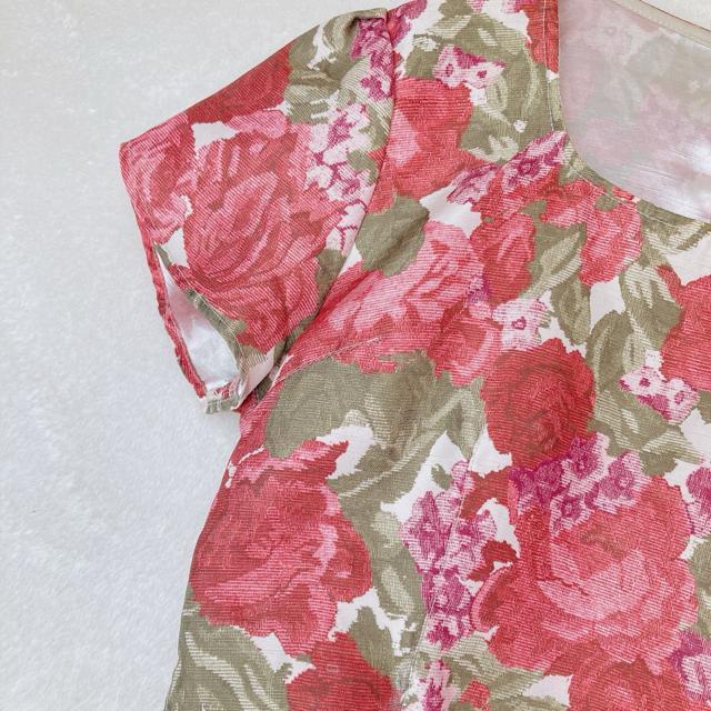 ボナジョルナータ 花柄 薔薇柄 ペプラム 半袖 トップス カットソー M N2m < ブランド ボナジョルナータ 花柄 薔薇柄 ペプラム 半袖 トップス カットソー M N2m < ブランドの