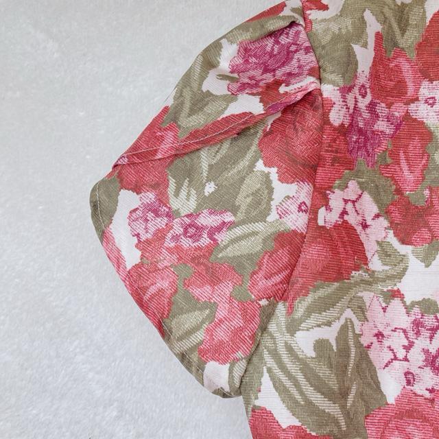 ボナジョルナータ 花柄 薔薇柄 ペプラム 半袖 トップス カットソー M N2m < ブランド ボナジョルナータ 花柄 薔薇柄 ペプラム 半袖 トップス カットソー M N2m < ブランドの