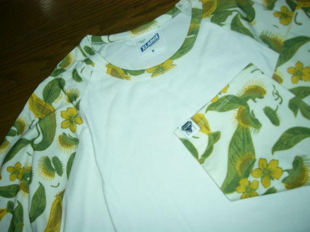 新品エクストララージXLARGE7分丈カットソーM切替ロンTシャツ < ブランド  新品エクストララージXLARGE7分丈カットソーM切替ロンTシャツ < ブランドの