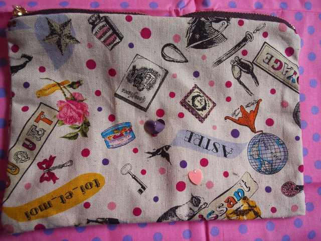 猫柄 ドット柄 可愛い ハンドメイド 手作り ポーチ < 女性ファッション 猫柄 ドット柄 可愛い ハンドメイド 手作り ポーチ < 女性ファッションの