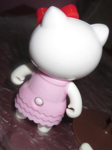 ハローキティ*DAISO着せ替え人形*フィギュア*ハンガーセット < おもちゃ  ハローキティ*DAISO着せ替え人形*フィギュア*ハンガーセット < おもちゃの