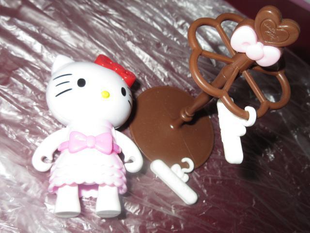 ハローキティ*DAISO着せ替え人形*フィギュア*ハンガーセット < おもちゃ  ハローキティ*DAISO着せ替え人形*フィギュア*ハンガーセット < おもちゃの