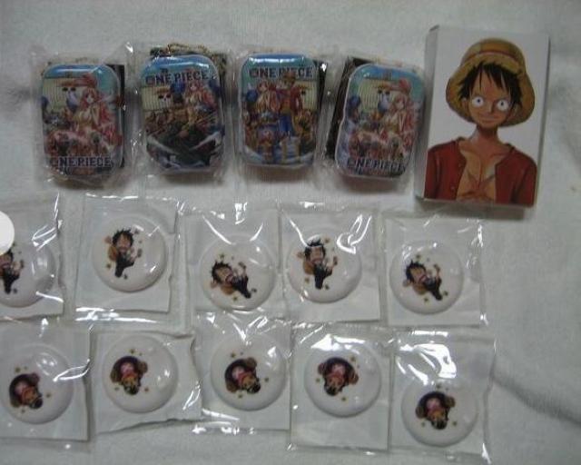 ONE PIECE まとめ売り ポーチ/トランプ/ミニタオル/クリーナーケース ワンピース < アニメ/コミック/キャラクター  ONE PIECE まとめ売り ポーチ/トランプ/ミニタオル/クリーナーケース ワンピース < アニメ/コミック/キャラクターの