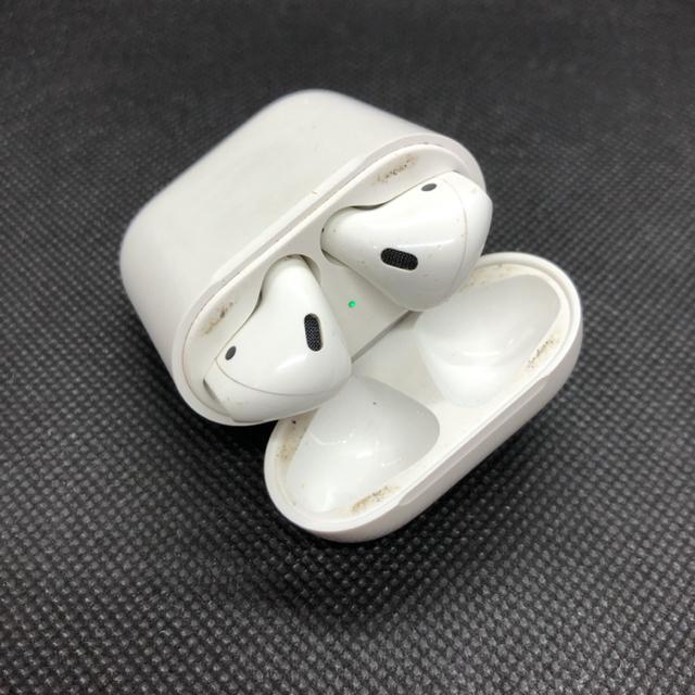  i Apple Abv AirPods GA[|bY 񐢑  Ɠd/AV 