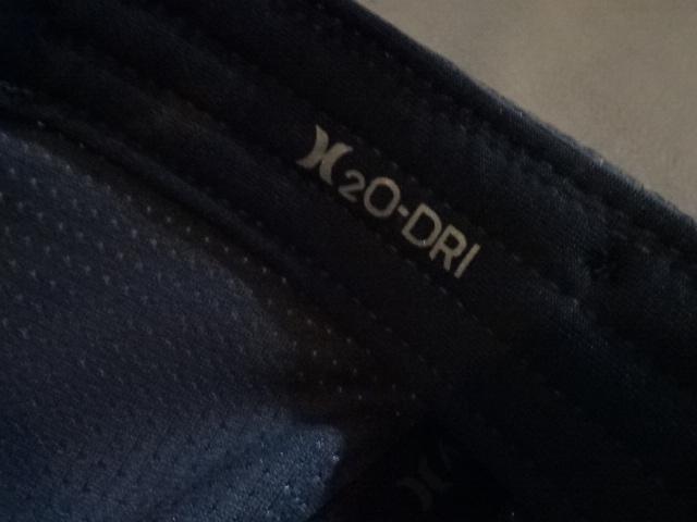 USA購入 サーフ系ブランド 【Hurley】 ハーレー 機能素材【H2O DRI】ロゴ刺繍入りキャップ < 男性ファッション  USA購入 サーフ系ブランド 【Hurley】 ハーレー 機能素材【H2O DRI】ロゴ刺繍入りキャップ < 男性ファッションの