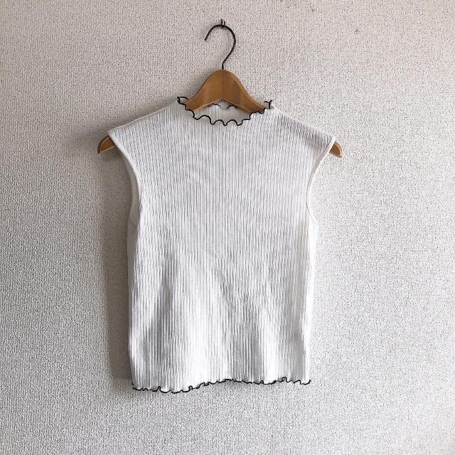 ◆GU/ジーユー◆バイカラーリブメローコンパクトT(ノースリーブ)★ホワイトS*秋コーデ美品♪ < ブランド ◆GU/ジーユー◆バイカラーリブメローコンパクトT(ノースリーブ)★ホワイトS*秋コーデ美品♪ < ブランドの