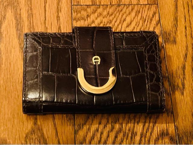 AIGNER ACOi[@L[P[X@U[@C^A@NR^@Y@fB[X   jt@bV 