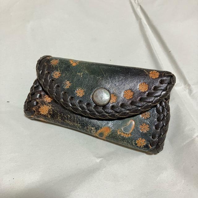 【ヴィンテージ】【ノーブランド扱い】 レザー / 4連キーケース < 女性ファッション  【ヴィンテージ】【ノーブランド扱い】 レザー / 4連キーケース  < 女性ファッションの