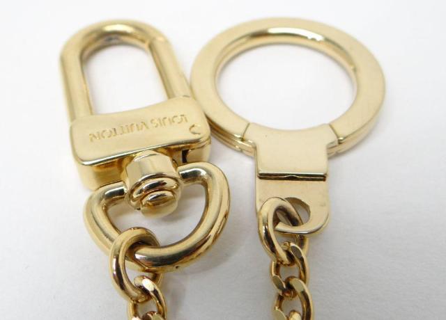 ルイヴィトン M58021 シェンヌ・アノクレ キーリング ウォレットチェーン ゴールド<USED>【送料無料】 < ブランド ルイヴィトン M58021 シェンヌ・アノクレ キーリング ウォレットチェーン ゴールド<USED>【送料無料】 < ブランドの