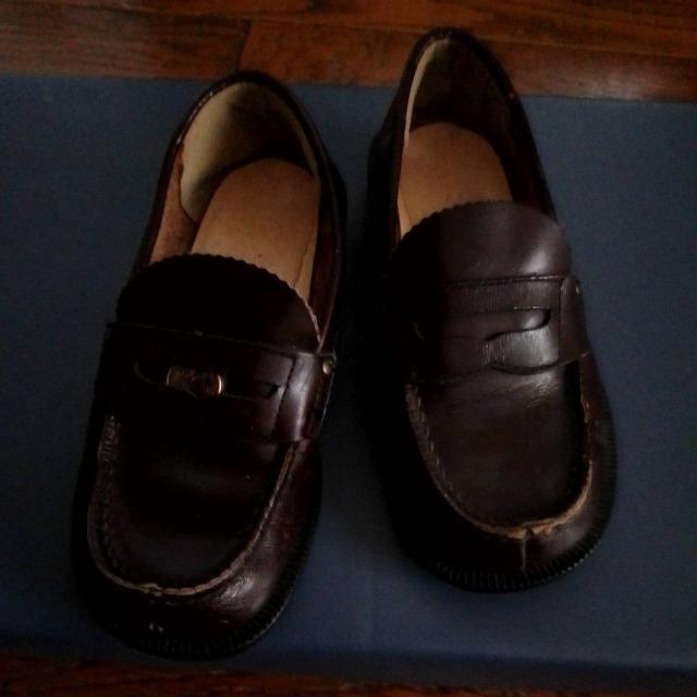 EE17.0cm ローファー エンジ 牛革 百貨店で購入 < キッズ/ベビー EE17.0cm ローファー エンジ 牛革 百貨店で購入 < キッズ/ベビーの