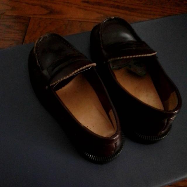 EE17.0cm ローファー エンジ 牛革 百貨店で購入 < キッズ/ベビー EE17.0cm ローファー エンジ 牛革 百貨店で購入 < キッズ/ベビーの