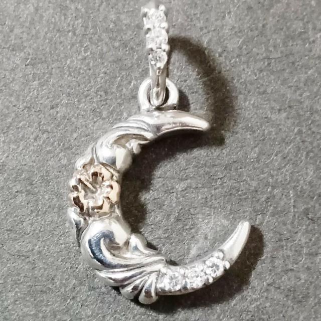 LION HEART 18K スターリングシルバー CRESCENT トップ < 男性アクセサリー/時計 LION HEART 18K スターリングシルバー CRESCENT トップ < 男性アクセサリー/時計の