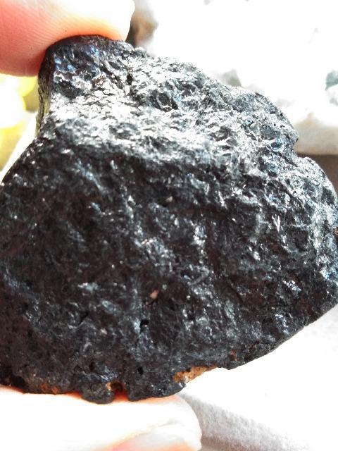 ブラックトルマリン原石 約90g < ホビー ブラックトルマリン原石 約90g < ホビーの