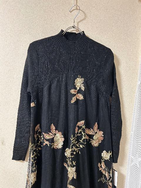 新品タグ付きT'S COLLECTION★ニット+刺繍チュール付きスカートワンピース < 女性ファッション 新品タグ付きT'S COLLECTION★ニット+刺繍チュール付きスカートワンピース < 女性ファッションの