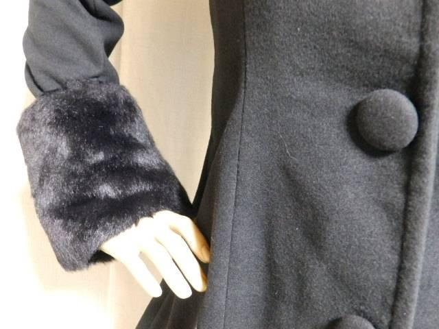 【CECIL McBEE/セシルマクビー】2way♪Aラインノーカラー ファー付 コート ブラック < ブランド 【CECIL McBEE/セシルマクビー】2way♪Aラインノーカラー ファー付 コート ブラック < ブランドの