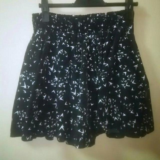 イーハイフンused★モノトーンフレアースカンツF < ブランド  イーハイフンused★モノトーンフレアースカンツF < ブランドの