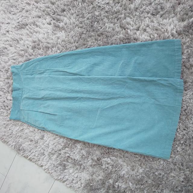 アーバンリサーチ コーデュロイロングスカート < ブランド アーバンリサーチ コーデュロイロングスカート < ブランドの