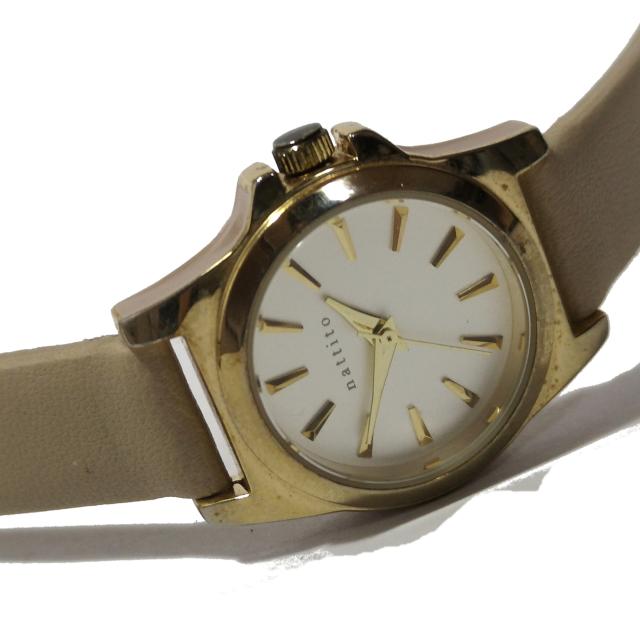 美品【980円〜】nattito アンティーク調 美しい腕時計 < 女性アクセサリー/時計  美品【980円〜】nattito アンティーク調 美しい腕時計 < 女性アクセサリー/時計の