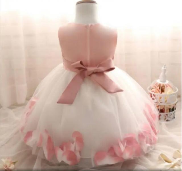 花びら ドレス < キッズ/ベビー  花びら ドレス < キッズ/ベビーの