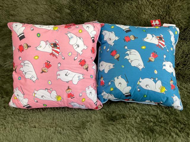 2個セットムーミン背当てクッション43角 < インテリア/ライフ  2個セットムーミン背当てクッション43角  < インテリア/ライフの