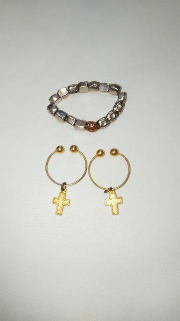 アクセサリー2点セット大きめサイズフリーストーン風リング指輪、十字架イヤリング < 女性アクセサリー/時計 アクセサリー2点セット大きめサイズフリーストーン風リング指輪、十字架イヤリング < 女性アクセサリー/時計の