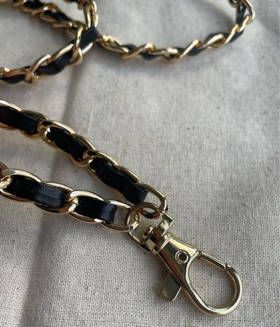 スマホチェーン スマホショルダー 携帯トラップ 首掛け 斜め掛け 肩掛け iPhone 便利 おでかけ 上品 大人かわいい 韓国風 < 女性アクセサリー/時計  スマホチェーン スマホショルダー 携帯トラップ 首掛け 斜め掛け 肩掛け iPhone 便利 おでかけ 上品 大人かわいい 韓国風 < 女性アクセサリー/時計の