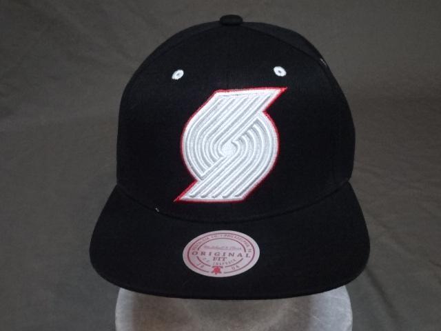 【Mitchell & Ness】 NBA トレイルブレイザーズ ロゴ キャップ 黒 < 男性ファッション  【Mitchell & Ness】 NBA トレイルブレイザーズ ロゴ キャップ 黒  < 男性ファッションの