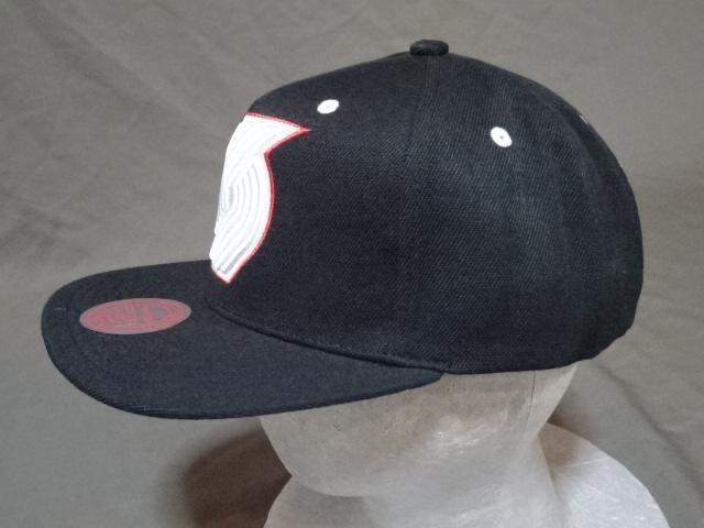 【Mitchell & Ness】 NBA トレイルブレイザーズ ロゴ キャップ 黒 < 男性ファッション  【Mitchell & Ness】 NBA トレイルブレイザーズ ロゴ キャップ 黒 < 男性ファッションの