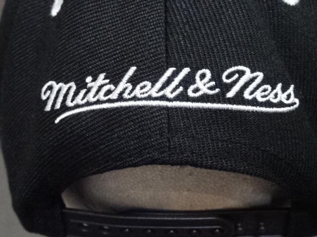 【Mitchell & Ness】 NBA トレイルブレイザーズ ロゴ キャップ 黒 < 男性ファッション  【Mitchell & Ness】 NBA トレイルブレイザーズ ロゴ キャップ 黒 < 男性ファッションの