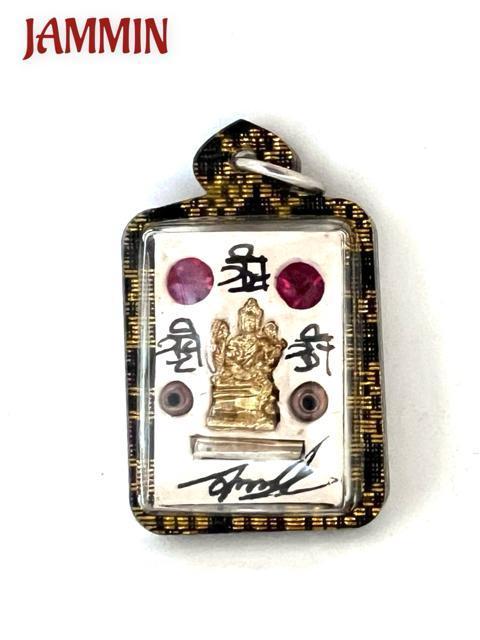 vNA@o^tC@X@^@^^@J^@  zr[ 