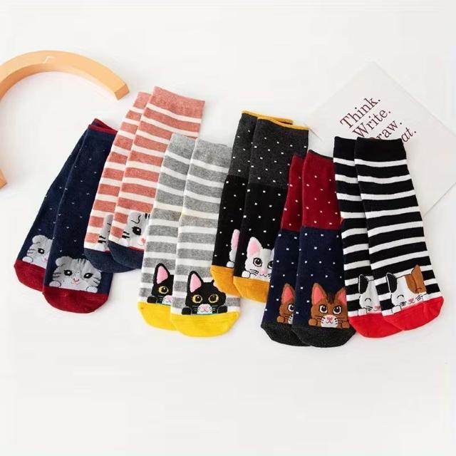 超お買い得690円★女性の可愛いキャラクター猫と犬の靴下5組。可愛らしい、通気性ストレッチ性有り < 女性ファッション 超お買い得690円★女性の可愛いキャラクター猫と犬の靴下5組。可愛らしい、通気性ストレッチ性有り < 女性ファッションの