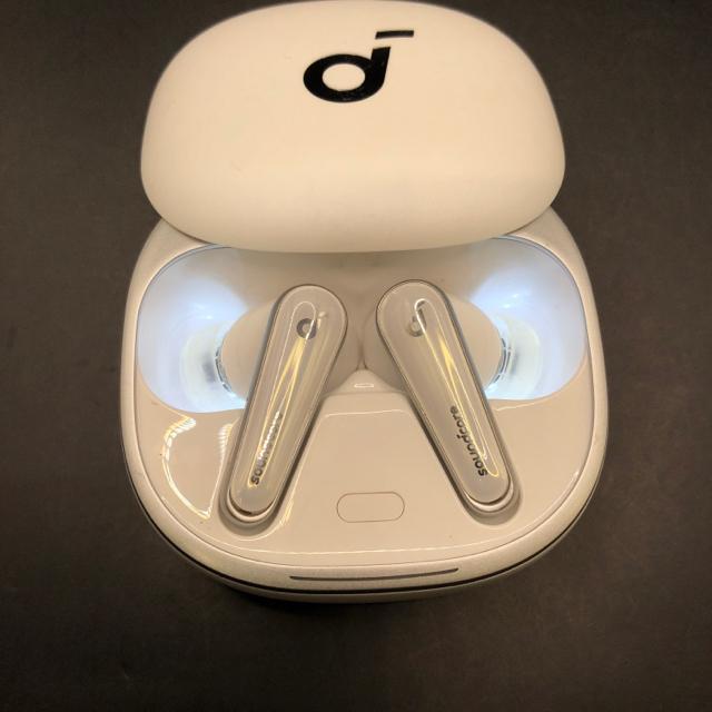 ���� Soundcore Liberty 4 ���C�����X�C���z�� �z���C�g �� �Ɠd/AV�� 