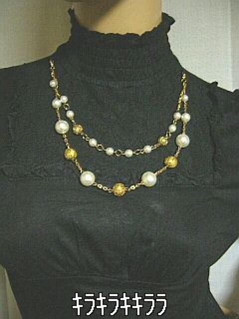 【Divas】《New》ゴールド2連ネックレス付★胸元刺繍カットソー<ブラック> < ブランド 【Divas】《New》ゴールド2連ネックレス付★胸元刺繍カットソー<ブラック> < ブランドの