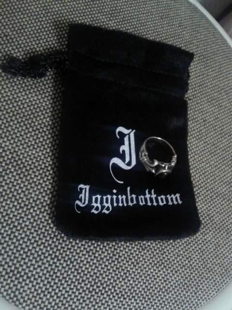 ���u���b�N�X�^�[���C�M���{�g��  �� �j���A�N�Z�T���[/���v�� 