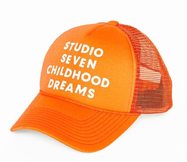 ft~STUDIOSEVENEIWFSbVLbv   uh 