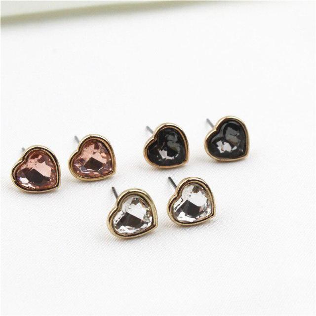 新品 FOREVER21 アンティーク調ストーンハートピアス 3色セット < ブランド 新品 FOREVER21 アンティーク調ストーンハートピアス 3色セット < ブランドの