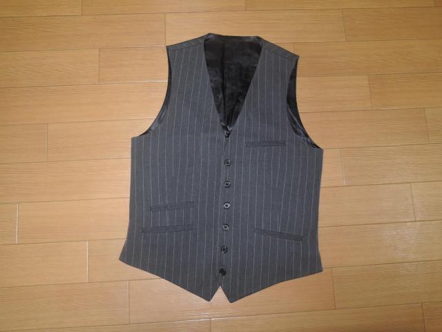 ワコマリアWACKO MARIAジレベストM灰ストライプ刺繍ステッチ < ブランド  ワコマリアWACKO MARIAジレベストM灰ストライプ刺繍ステッチ < ブランドの