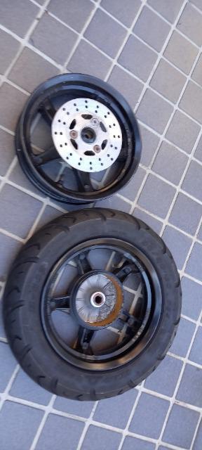 ジョグ ZR  SA39J フロントホイール < 自動車/バイク ジョグ ZR  SA39J フロントホイール < 自動車/バイク