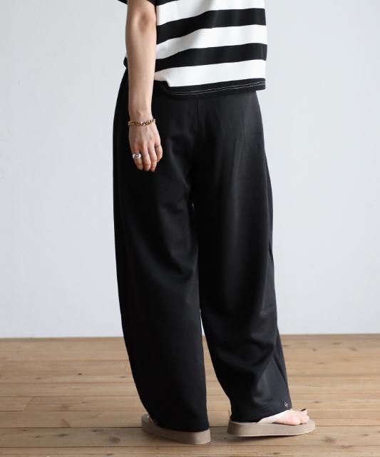 ap retroイージーパンツ < 女性ファッション ap retroイージーパンツ < 女性ファッションの