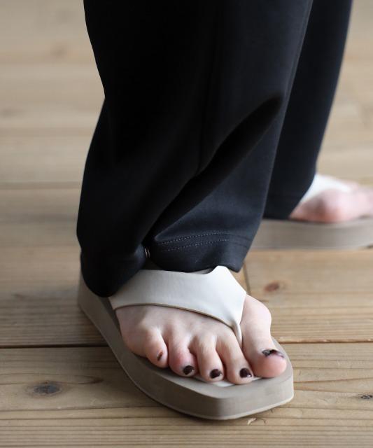 ap retroイージーパンツ < 女性ファッション ap retroイージーパンツ < 女性ファッションの