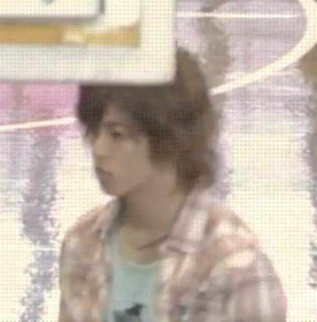 山下智久着 チェックシャツ ブザービート < 男性ファッション  山下智久着 チェックシャツ ブザービート < 男性ファッションの