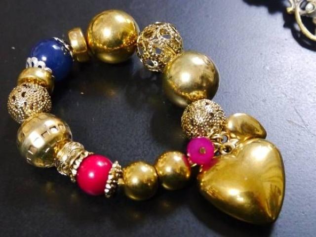 Vi AeB[N GXjbNn[g`[tuXbg   ANZT[/v 