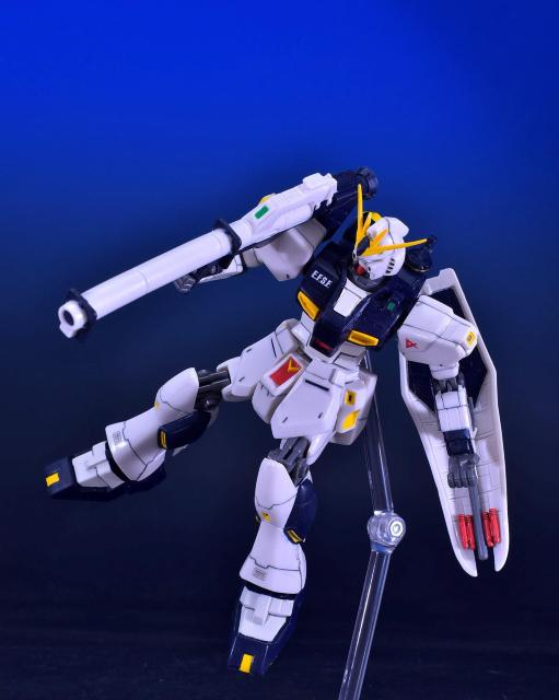 改造品 MIA νガンダム 欠品あり < アニメ/コミック/キャラクター  改造品 MIA νガンダム 欠品あり < アニメ/コミック/キャラクターの