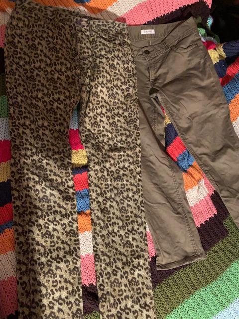 G U他2枚ストレッチ Lサイズ ズボン2枚 茶色ヒョウ豹柄 送料無料 < 女性ファッション  G U他2枚ストレッチ Lサイズ ズボン2枚 茶色ヒョウ豹柄 送料無料 < 女性ファッションの