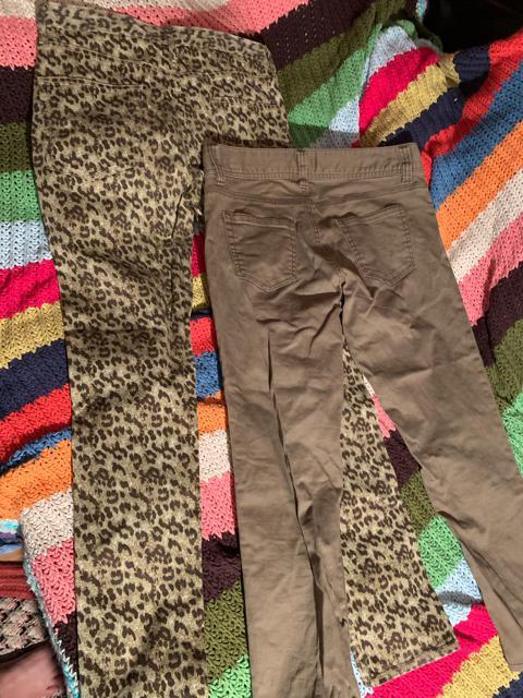 G U他2枚ストレッチ Lサイズ ズボン2枚 茶色ヒョウ豹柄 送料無料 < 女性ファッション  G U他2枚ストレッチ Lサイズ ズボン2枚 茶色ヒョウ豹柄 送料無料 < 女性ファッションの