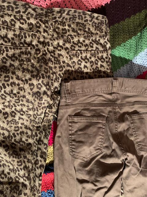 G U他2枚ストレッチ Lサイズ ズボン2枚 茶色ヒョウ豹柄 送料無料 < 女性ファッション  G U他2枚ストレッチ Lサイズ ズボン2枚 茶色ヒョウ豹柄 送料無料 < 女性ファッションの