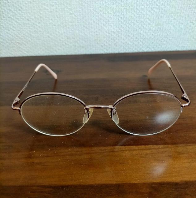 ◆クレージュ Courreges メガネ 眼鏡 度あり 中古品 < 女性ファッション  ◆クレージュ Courreges メガネ 眼鏡 度あり 中古品  < 女性ファッションの