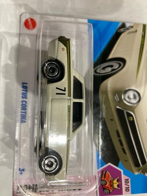 zbgEB[E[^X@Rei@(oi)  zr[ 